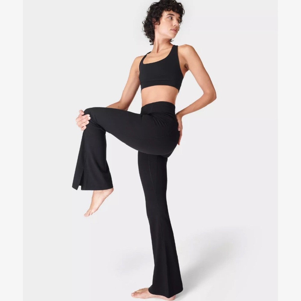 Sweaty Betty Super Soft 30” Flare Yoga Trousers NWT